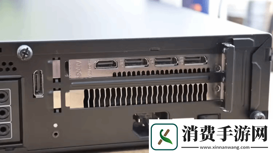 V社“Steambox”迷你主机原型机曝光!性能这么辣鸡
