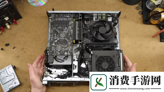 V社“Steambox”迷你主机原型机曝光!性能这么辣鸡